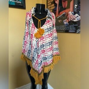 Women’s Vintage Collared Poncho ( OS )